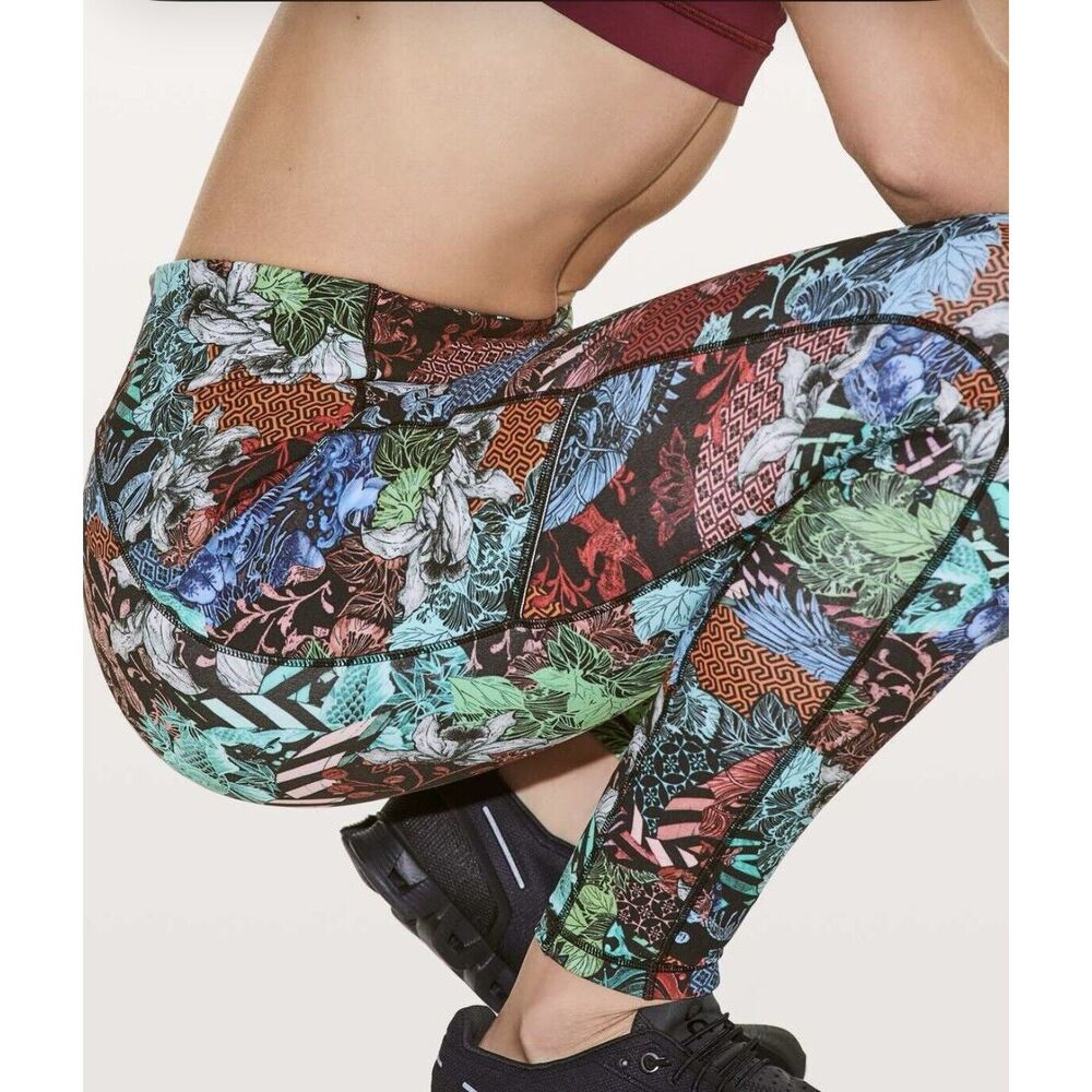 Lululemon 7/8  Tight Zen Clash - Multicolored - Size 4